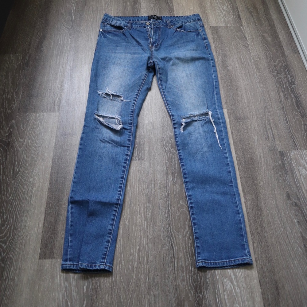 FOREVER 21 SIZE 34 BLUE
